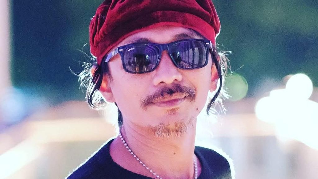 Rucky Markiano Banjir Air Mata Gara-Gara Lagu Baru