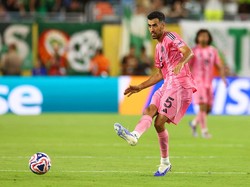 3. Sergio Busquets (Inter Miami). Eks Barcelona ini memperoleh bayaran 8,5 juta Dolar per tahun atau sekitar 138,8 miliar Rupiah. Foto: Getty Images/Chris Brunskill/Fantasista