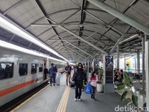 Puncak Libur Sekolah, 47 Ribu Penumpang Padati Stasiun Daop 8 Surabaya
