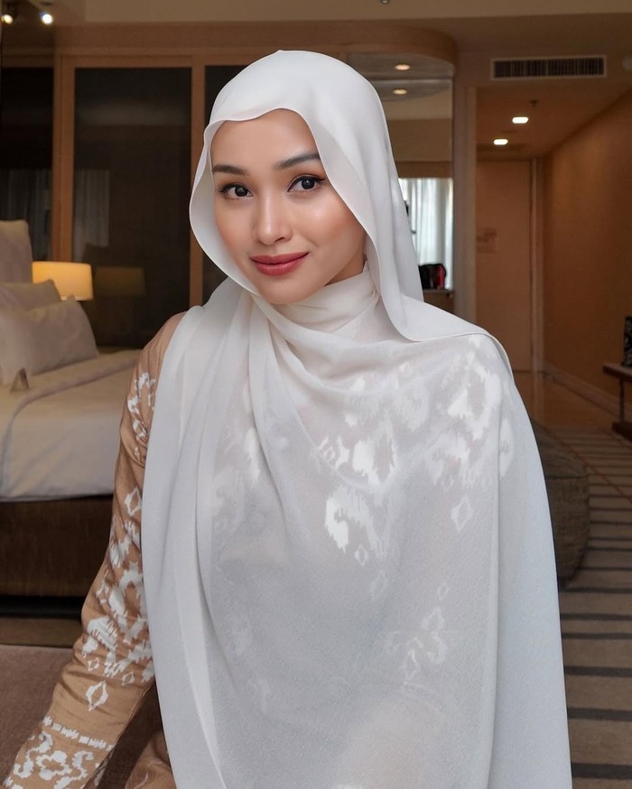 Tya Arifin Tya Arifin