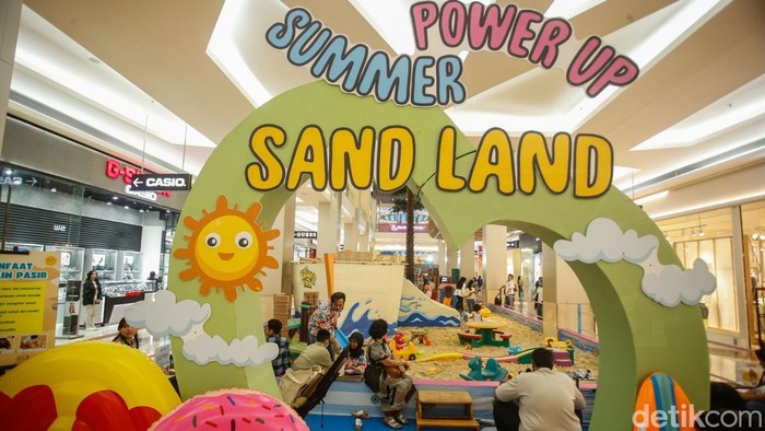 Blossom, Bubbles, dan Buttercup hadir temani liburan anak-anak di Jakarta. Meet n Greet dan zona bermain edukatif ramaikan libur sekolah di Kokas, Jakarta, Kamis (26/6/2025).