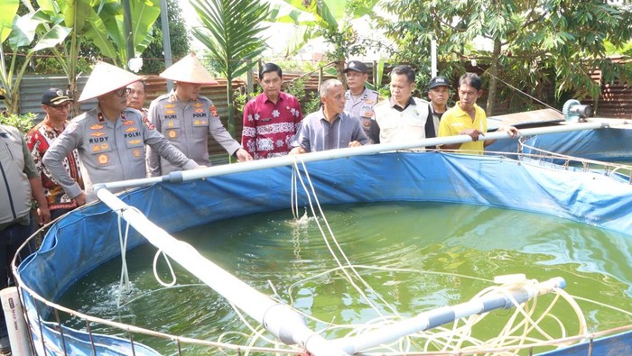 Brigjen Pol M Rudy Syafirudin kunjungi Tanah Mas mengecek desa ketahanan pangan