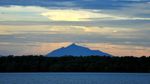 10 Gunung di Asia Tenggara dengan Pemandangan Paling Menakjubkan