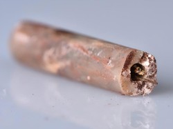 Jarum Akupuntur Baja Tertua China Ditemukan di Makam Berusia 2.000 Tahun