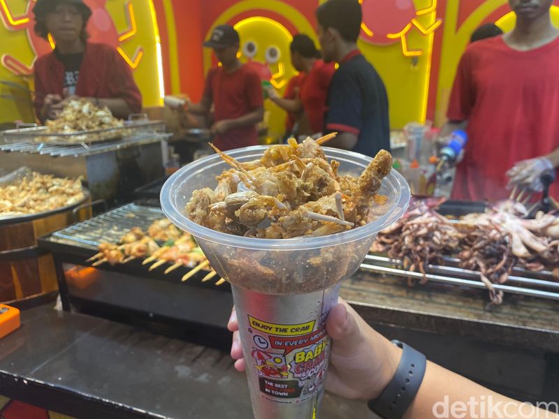 Tenant kuliner viral di PRJ 2025.