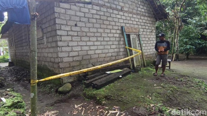 Lokasi kejadian anak tiri tembak ayah di Banyuwangi