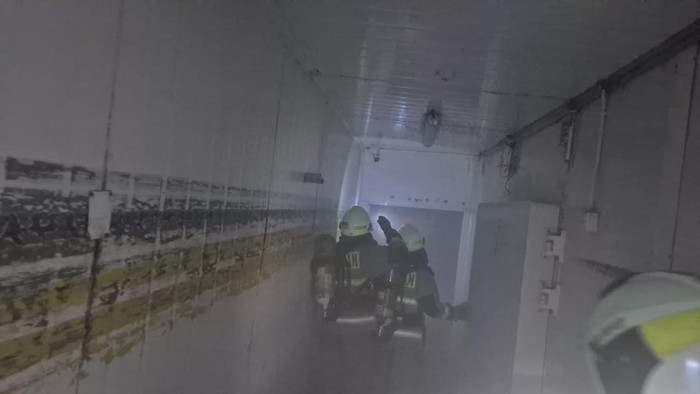 Pabrik restoran cepat saji di Jakarta Timur kebakaran