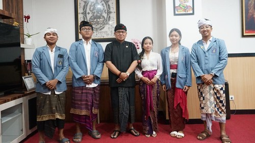 Para mahasiswa Undiksha yang akan mengikuti Summer Camp di Xiamen University, China. (Istimewa)