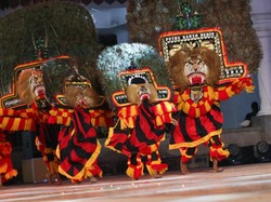 Video: Gokil! Indonesia Sabet Juara 1 di Parade Budaya Korea Selatan Video: Gokil! Indonesia Sabet Juara 1 di Parade Budaya Korea Selatan