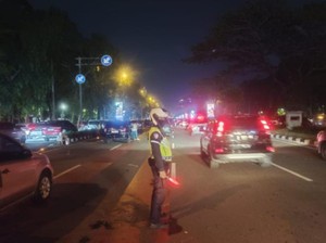 Polisi Sebut Macet di Kawasan PRJ Kemayoran Sudah Terurai, Anggota Siaga