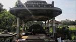 Potret Kehidupan di Antara Nisan Kuburan China