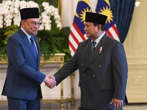 Prabowo & PM Malaysia Sepakat Kelola Bersama Harta Karun Migas di Ambalat