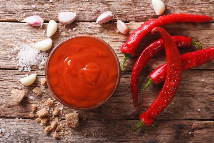 Doyan Makanan Pedas atau Manis? Ini Gambaran Kepribadiannya