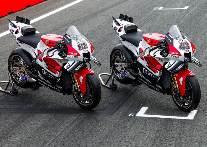 Yamaha pakai livery spesial di MotoGP Belanda 2025, terinspirasi YZF-R7 1999