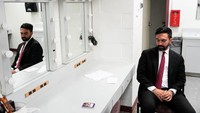 Mamdani saat ini menjadi anggota dewan negara bagian New York mewakili wilayah Queens. Dia mempunyai program pembekuan sewa untuk warga dan layanan bus gratis. (CNN Photo)