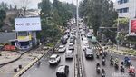Bandung Siang Ini: Kendaraan Wisatawan Padati Pusat Kota