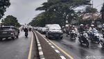 Bandung Siang Ini: Kendaraan Wisatawan Padati Pusat Kota