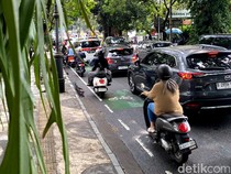 Kepadatan Lalu Lintas Warnai Libur Panjang di Kota Bandung