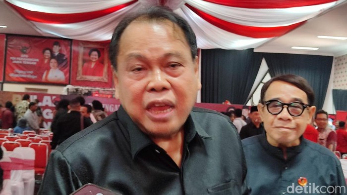 Hakim MK, Arief Hidayat saat berada di Panti Marhaen, Semarang, Sabtu (28/6/2025).
