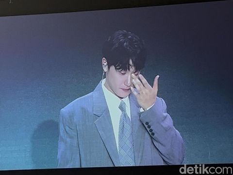 Aktor Korea Selatan Lee Do Hyun menggelar 2025 Lee Do Hyun Fanmeeting [Re ▶ DO HYUN] in Jakarta di The Kasablanka, mal Kota Kasablanka, Jakarta Selatan, pada Sabtu (28/6/2025).