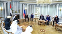Pihak Kremlin menyebut dialog dengan Sheikh Khaled sebagai bagian dari diplomasi Rusia untuk memperluas jejaring kemitraan non-Barat, terutama di tengah tekanan sanksi internasional. Kehadiran Putra Mahkota Abu Dhabi sendiri menunjukkan keterbukaan UEA dalam membangun komunikasi dengan berbagai mitra global, termasuk Rusia. REUTERS/Alexander Kazakov
