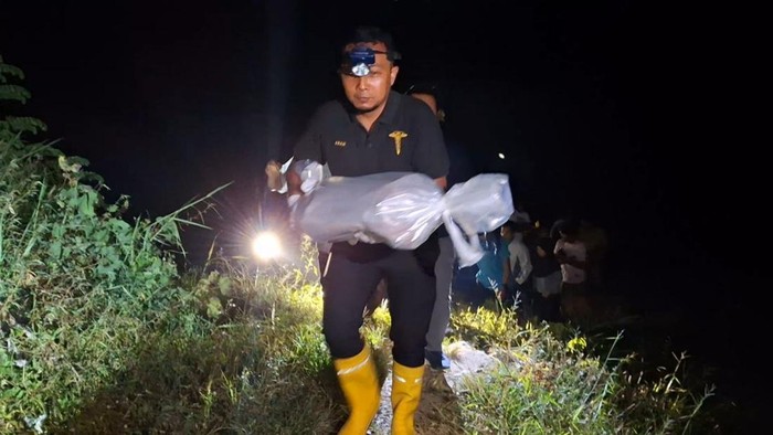 Penemuan jasad bayi di Sungai Brantas Tulungagung