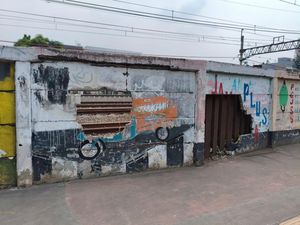 KAI Gandeng Polisi untuk Tindak Pembobol Tembok Pembatas Rel di Jatinegara