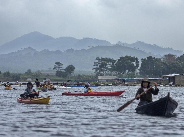 Hits! Wisata Kayak di Waduk Saguling Jadi Primadona Baru Bandung Barat