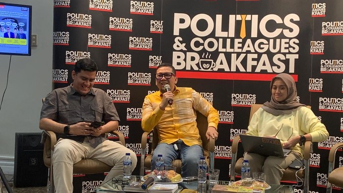 Wakil Ketua Baleg DPR RI Ahmad Doli dalam acara diskusi Politics & Colleagues Breakfast di Sekretariat PCB, Jaksel.