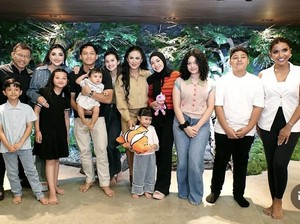 Kris Dayanti Puji Sarah Menzel Setinggi Langit