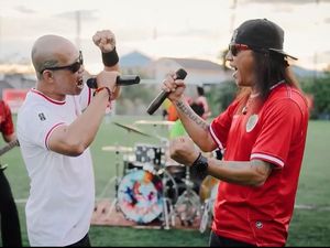 Dukung Timnas, Band Palangka Raya Gandeng Roy Jeconiah Bawakan Garudaku