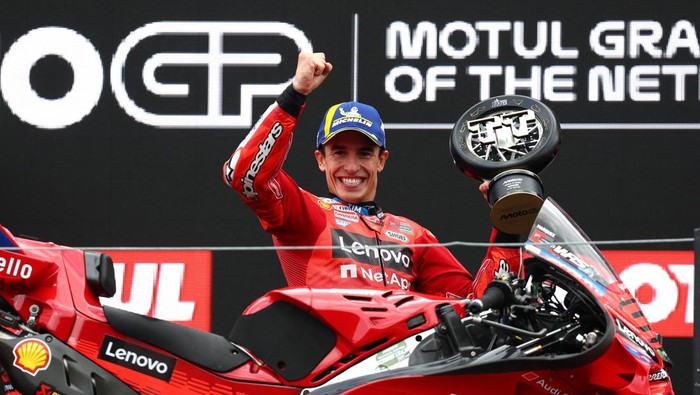 MotoGP - Grand Prix of Netherlands -TT Circuit Assen, Assen, Netherlands - June 29, 2025 Ducati Lenovo Teams Marc Marquez celebrates on the podium after winning the Grand Prix of Netherlands REUTERS/Yves Herman