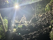 Pulang Mengaji, Nazriel Meninggal Tertimpa Longsor di Tasikmalaya