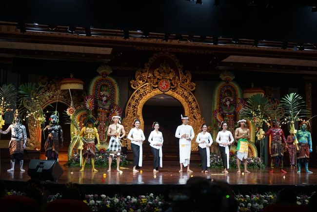 3 Busana Adat Gianyar Tampil di PKB 2025, Bawa Pesan Keragaman Tradisi