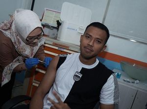 COVID-19 Merebak Lagi, Skuad Persib Jalani Vaksinasi