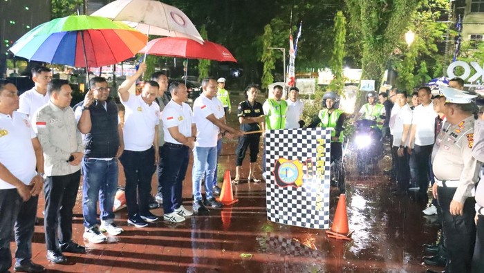 Polres Siak menggelar Safety Riding Competition Kapolres Cup 2025 dalam rangka menyambut HUT Bhayangakra ke-79, pada Sabtu (27/6/2025) malam.