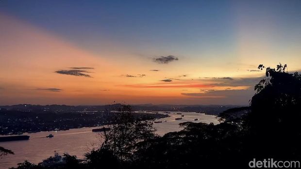 Wisata Bukit Steling Samarinda Wisata Bukit Steling Samarinda.