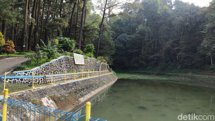 Objek wisata 1001 Tangga Mannguntapa Kuningan