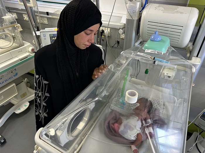 KHAN YUNIS, GAZA - JUNE 19: Premature babies are being treated amid Israeli attacks at the Nasser Hospital as they are at risk due to a shortage of medicines, medical supplies and infant formula in Khan Yunis, Gaza on June 19, 2025. (Photo by Doaa Albaz/Anadolu via Getty Images)