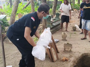 Dinamakan Suro, Bayi yang Dibuang di Sungai Brantas Tulungaung Dimakamkan
