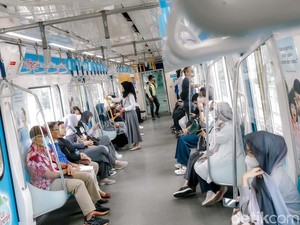 MRT Jakarta Gangguan Imbas Pohon Tumbang, 524 Penumpang Dievakuasi