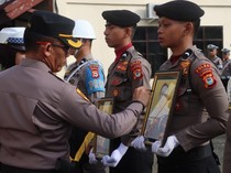 2 Personel Polres Selayar Dipecat Tak Hormat karena Mangkir dari Tugas