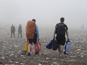 Festival Glastonbury 2025 di Inggris Tinggalkan Banyak Sampah
