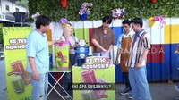 Setelah susu kental manis dan teh dicampur, Kai lalu mengaduk campuran tersebut sampai rata. ia pun mendapat pujian dari Anwar dan Billy karena berhasil mengaduknya. Foto: Transmedia/Trans7