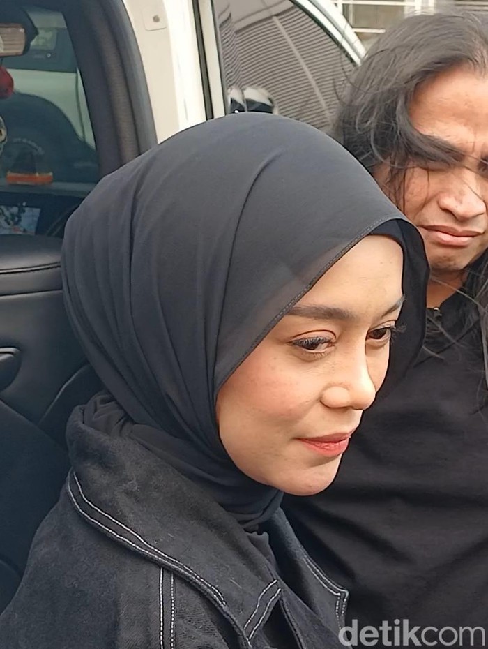 Lesti Kejora Lesti Kejora di Jalan Kapten P Tendean, Jakarta Selatan.