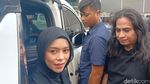 Lirikan Mata Lesti Kejora Mode Mikir, Senyum dan Kaget