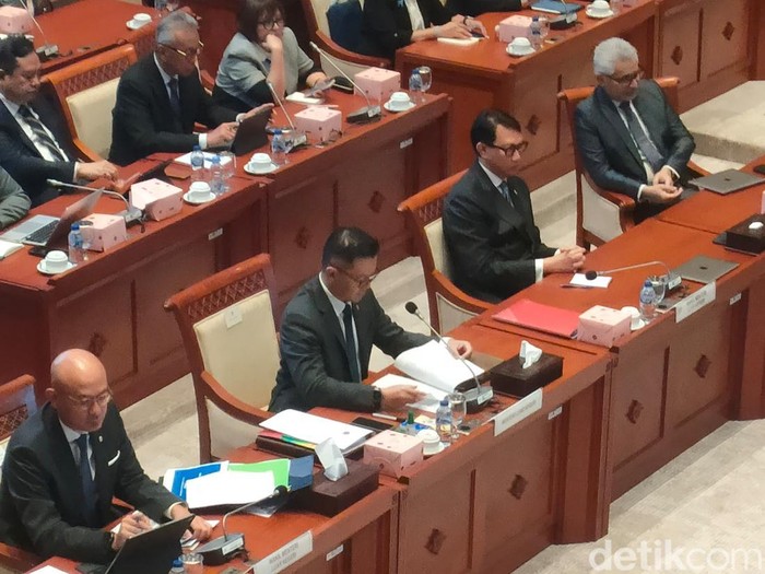 Menlu RI Sugiono menghadiri Rapat Kerja Komisi I DPR, Senin (30/6/2025). Rapat ini membahas eskalasi konflik di Timur Tengah.