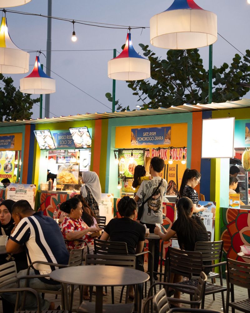 Pasar Senggol Hadir Lagi! Kini Bawa 111 Tenant Kuliner Khas Jalur Sutra