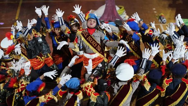 Polda Riau menggelar lomba Festival Polisi Cilik dalam menyambut Hari Bhayangkara ke-79. Kegiatan ini dibuka oleh Kapolda Riau Irjen Herry Herywan, di GOR Tribuana, Pekanbaru, Senin (30/6/2025).