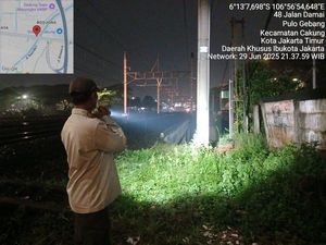 Satpol PP Cek Dugaan Prostitusi Tembok Bolong Jatinegara, Amankan 3 Wanita